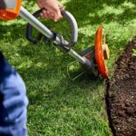 Recortadora a batería Husqvarna 110iL - Imagen 2