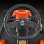 Rider Cortacésped Husqvarna R 216T AWD - Imagen 5